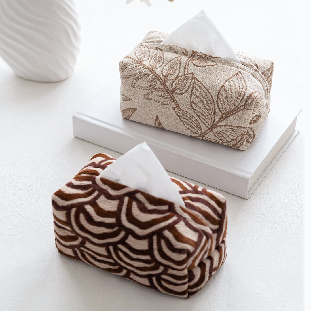 Decorative tissue box cover with floral design