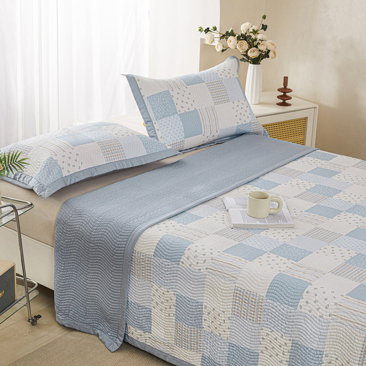 Quilted Floral Cotton Bedspread Set with Reversible Throw and Pillow Shams