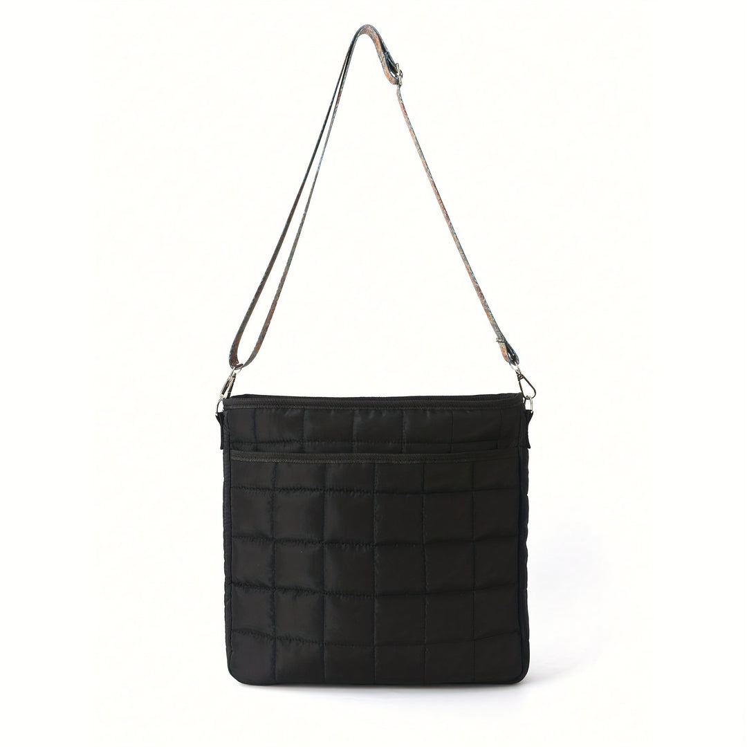 Fashionable shoulder bag with square quilted pattern Stornfield