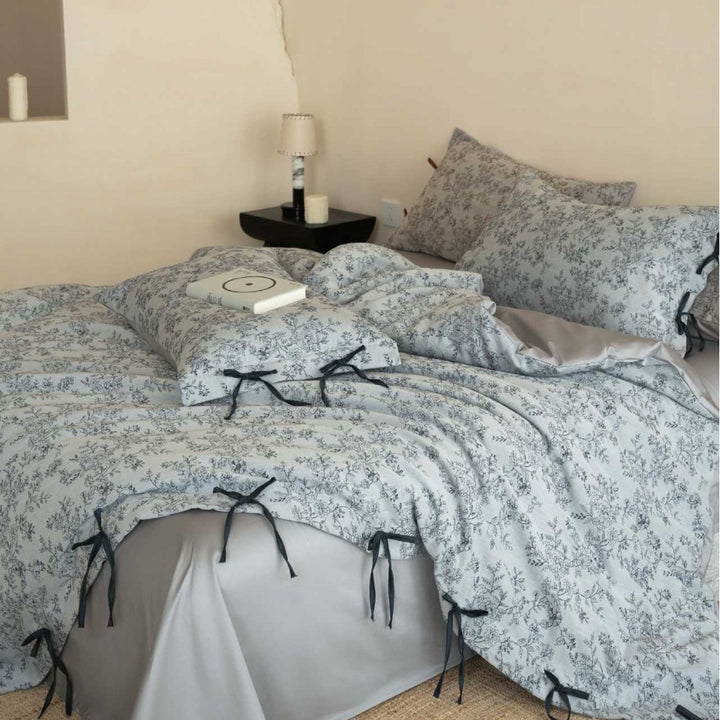 Botanical Tie-Detail Cotton Duvet Cover Set with Bow-Tied Hem & Reversible Shams