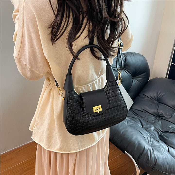 Elegant Woven Handbag