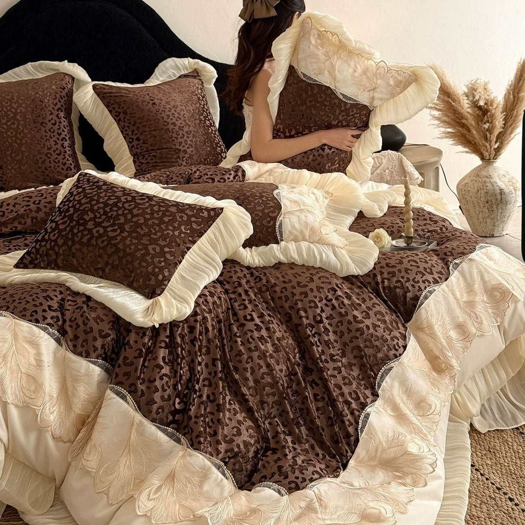 Ruffled Embroidered Leopard Jacquard Duvet Cover Bedding Set with Pleated Skirt