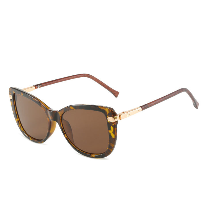 Women Fashion Cat Eye Sunglasses with Luxurious Frame Stornfield