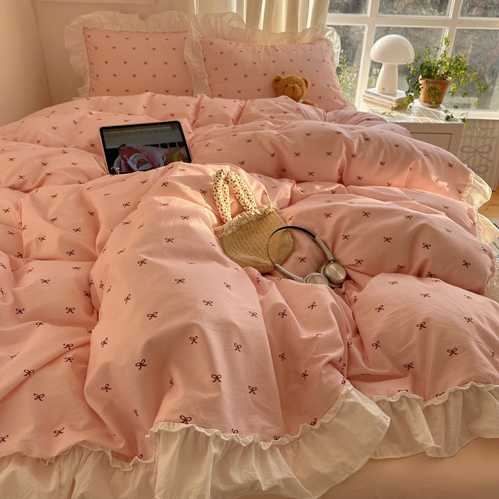 Playful Bow Patterned Bedding Set