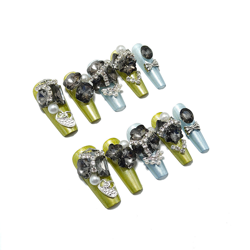 Glamorous Art Nails with Rhinestones and Pearls Stornfield
