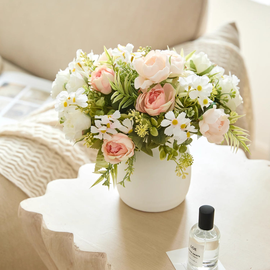 Elegant Floral Centerpiece Arrangement