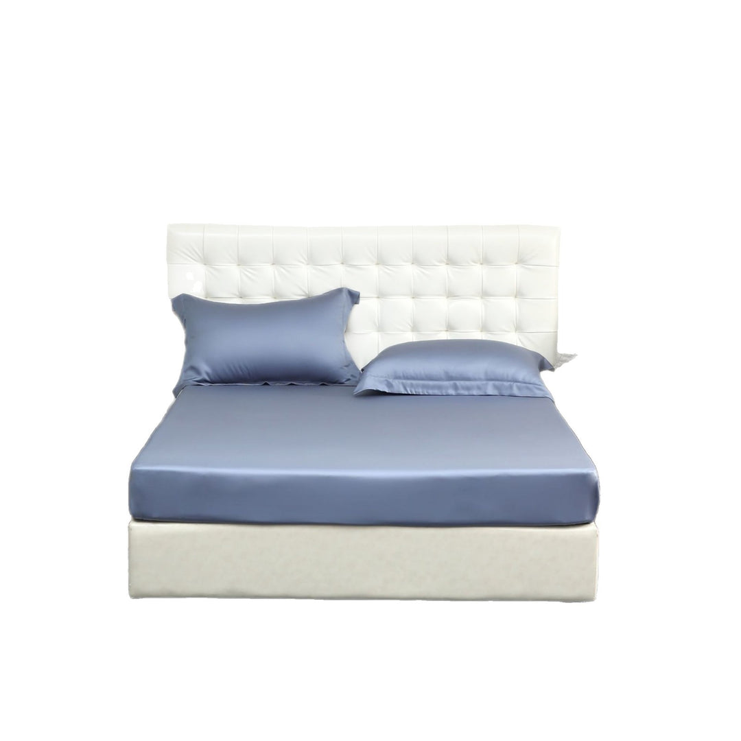 Luxurious satin fitted sheet set with silky smooth finish