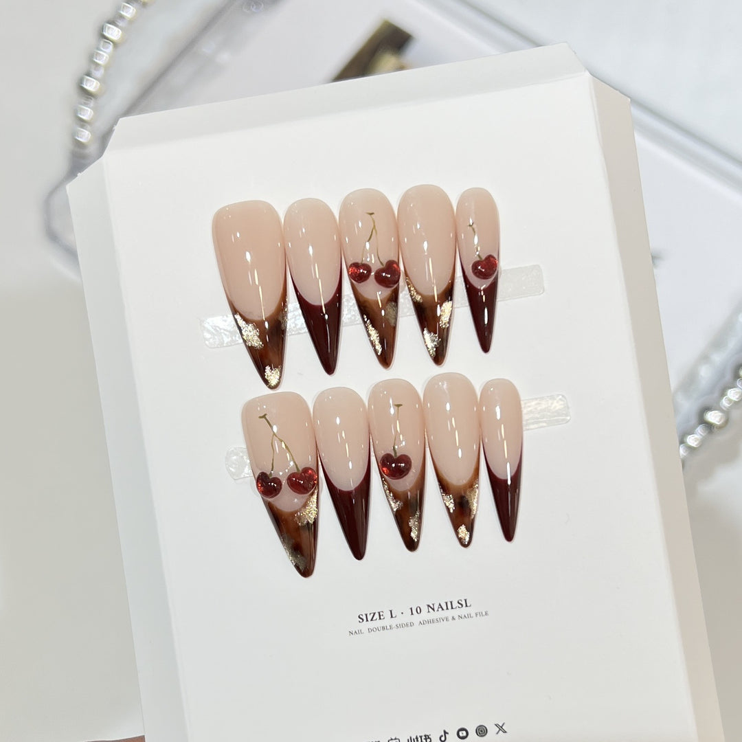 Artistic Floral Design Stiletto Press-On Nail Set Stornfield