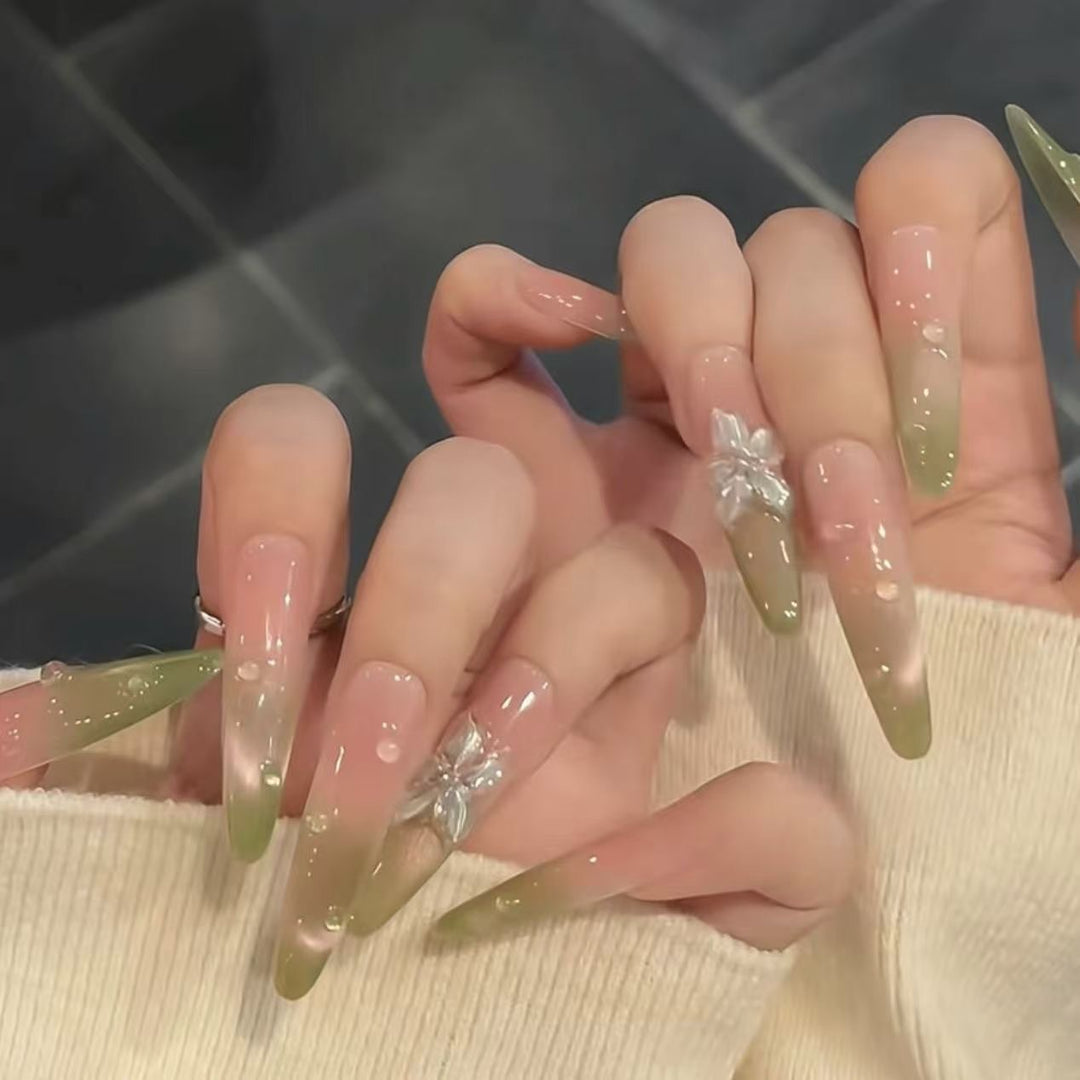 Glittering Stiletto Nail Art Extensions