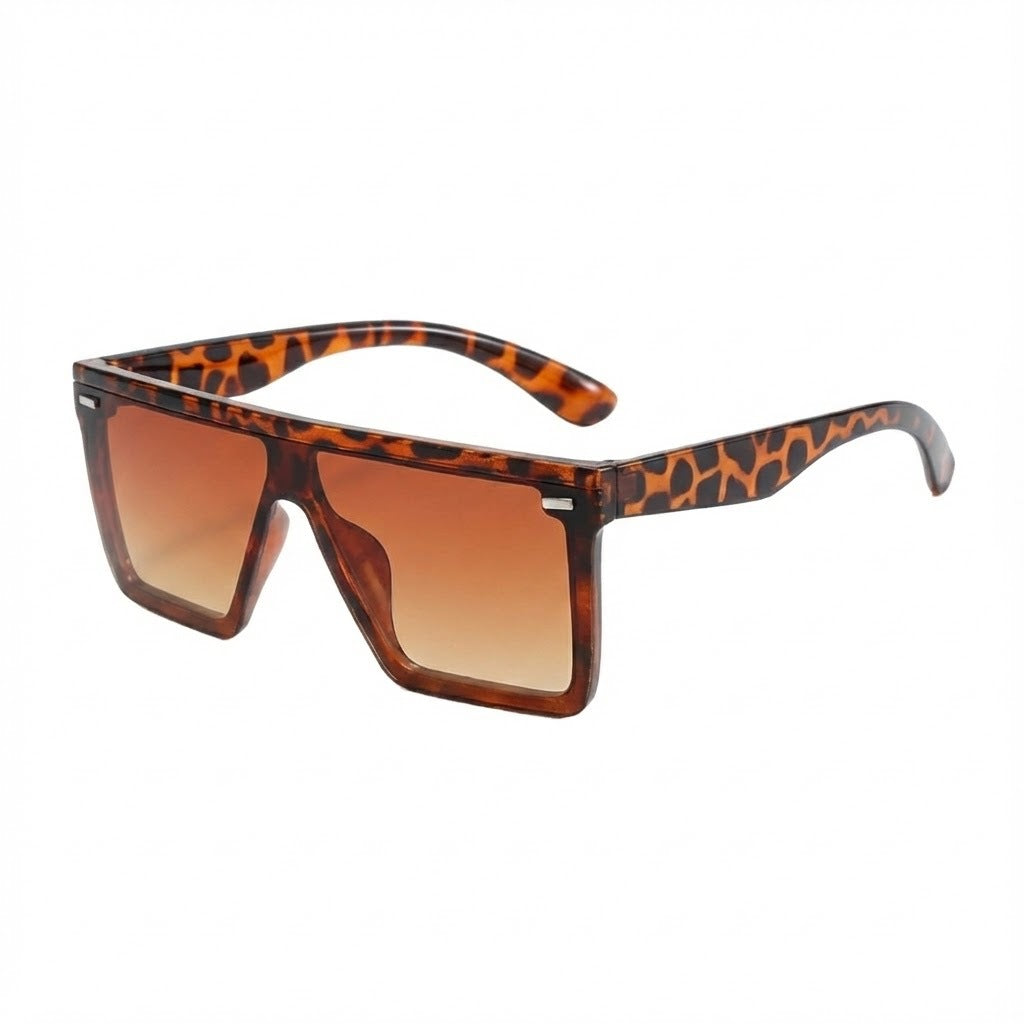 Women's Sporty Oversized Sunglasses with Modern Frame Stornfield