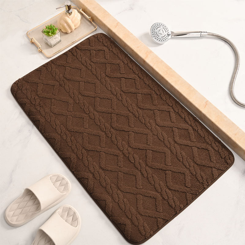 Luxurious Geometric Pattern Bath Mat