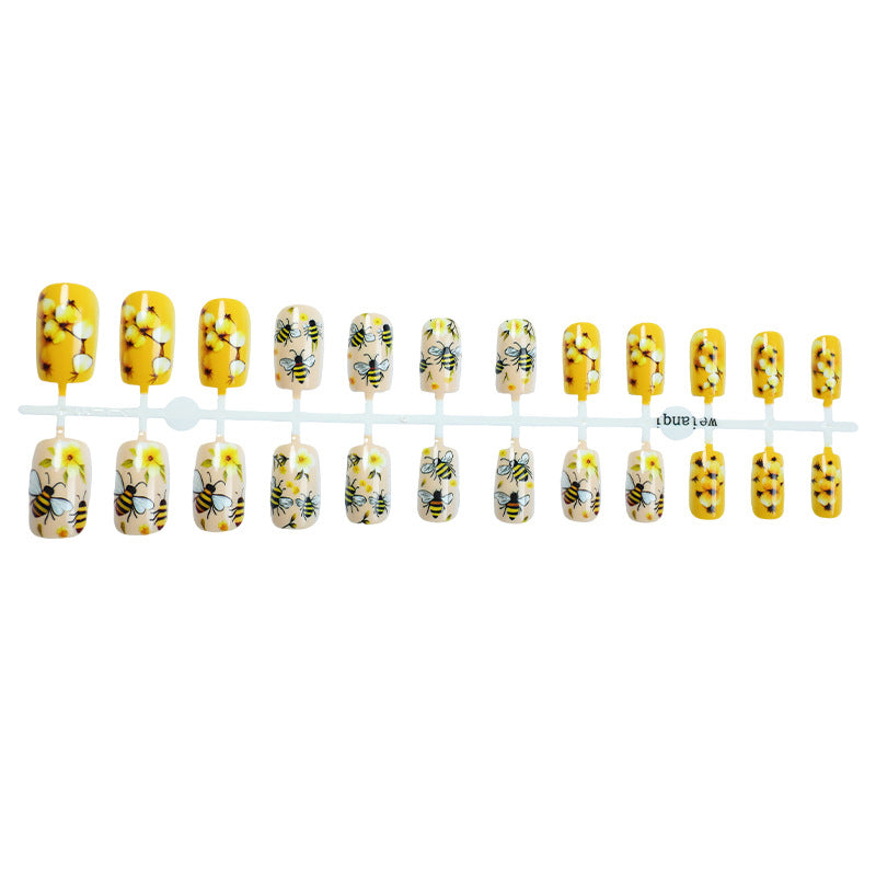 Bee-Themed Press-On Nail Art Set Stornfield