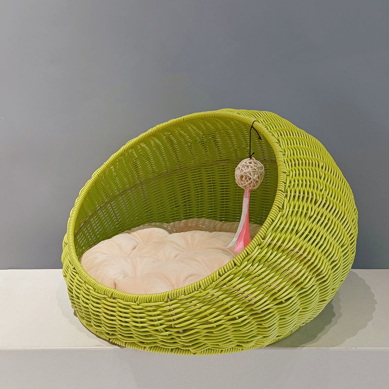 Cozy cat bed made of woven natural material Stornfield