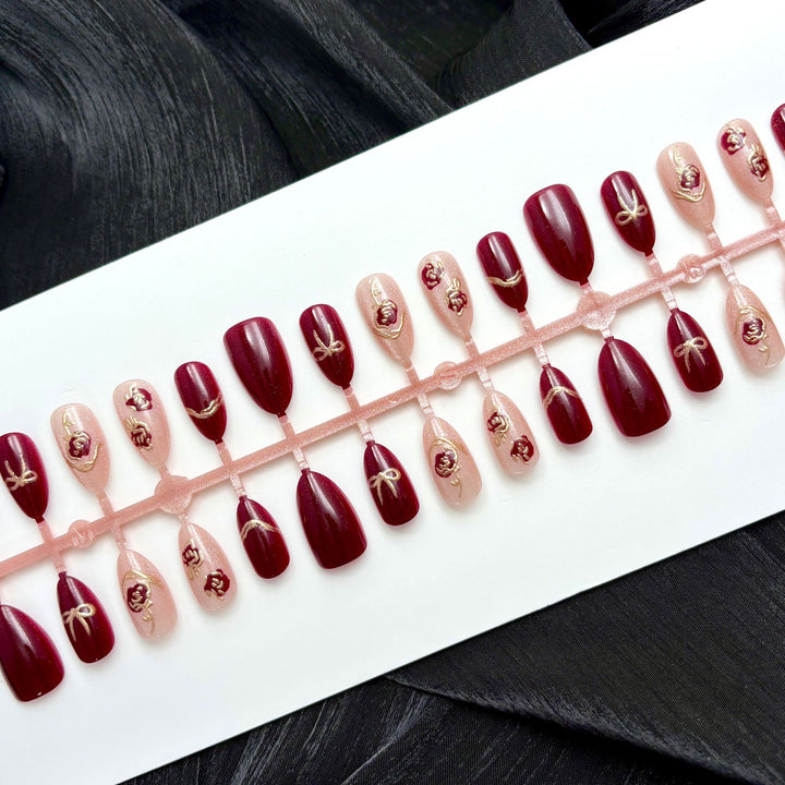Luxury Press-On Nail Art Set 1790745835
