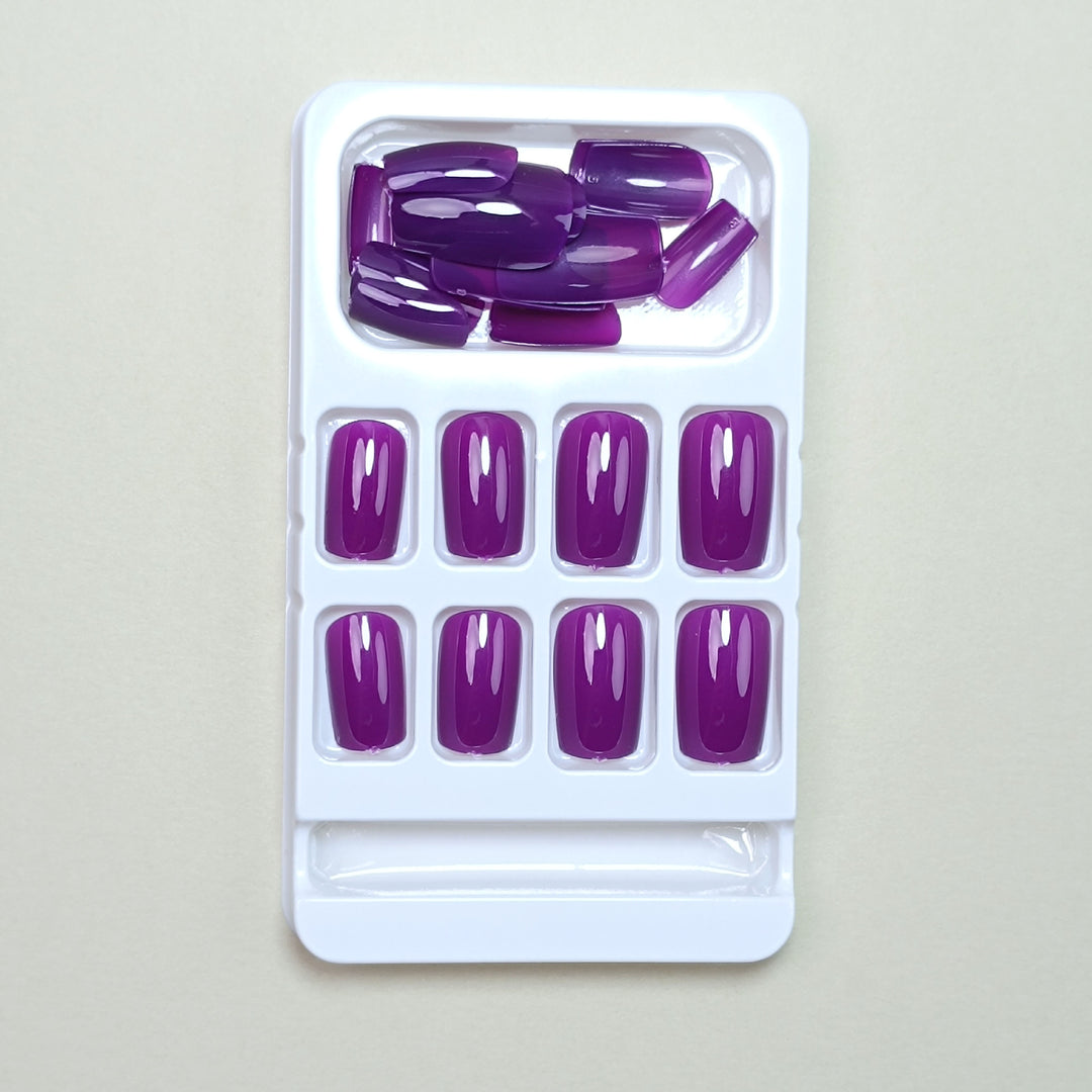 Premium Matte Press-On Nail Kits Stornfield