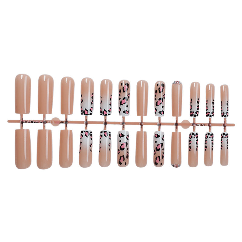 Artistic Leopard Print Press-On Nail Kit Stornfield