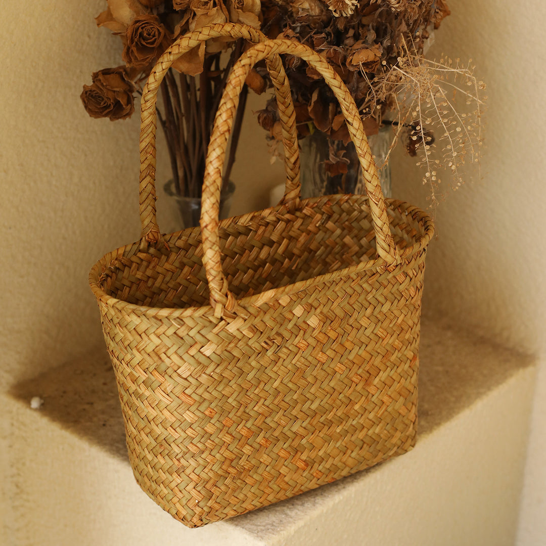 Unisex shopping bag made of braided natural material Stornfield