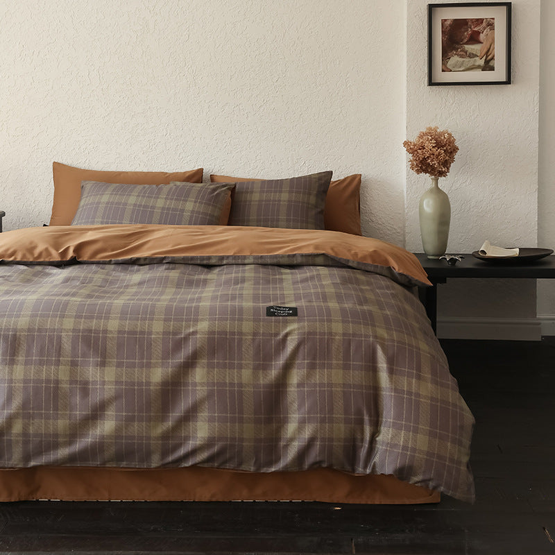 Checked duvet cover set made of cotton percale with reversible function and pillowcases