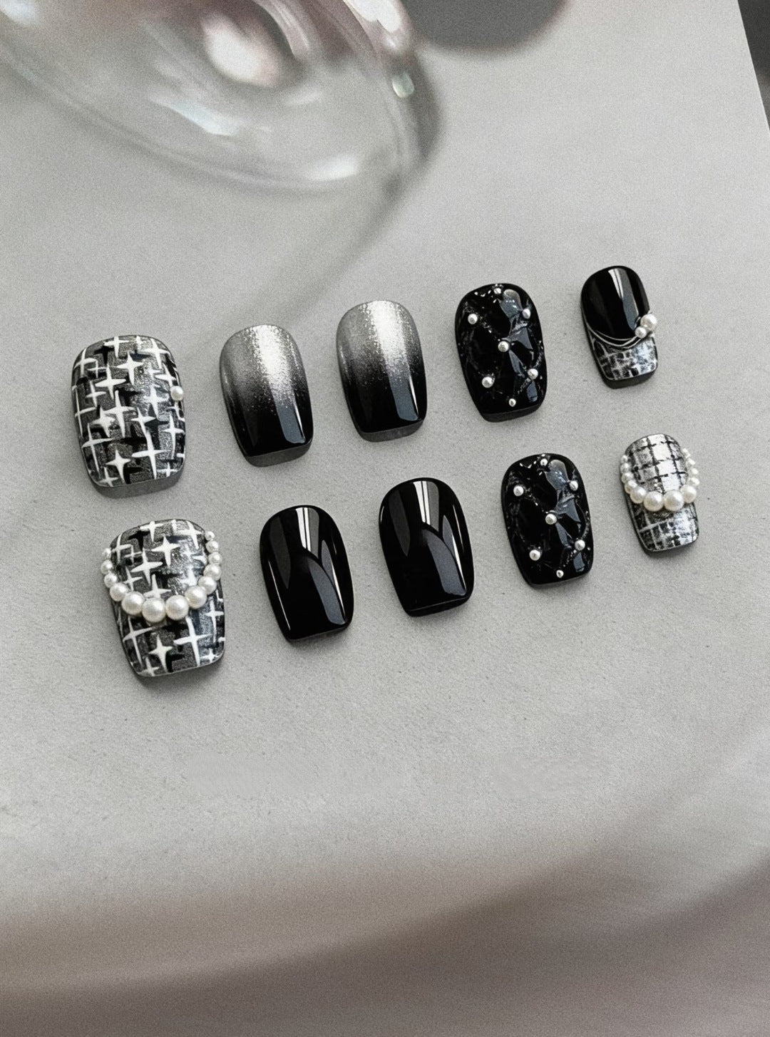 Decorative Press-On Nail Art Collection with Pearl and Ombre Accents