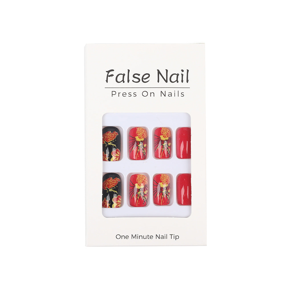 Artistic Nail Tips in Floral Design Stornfield