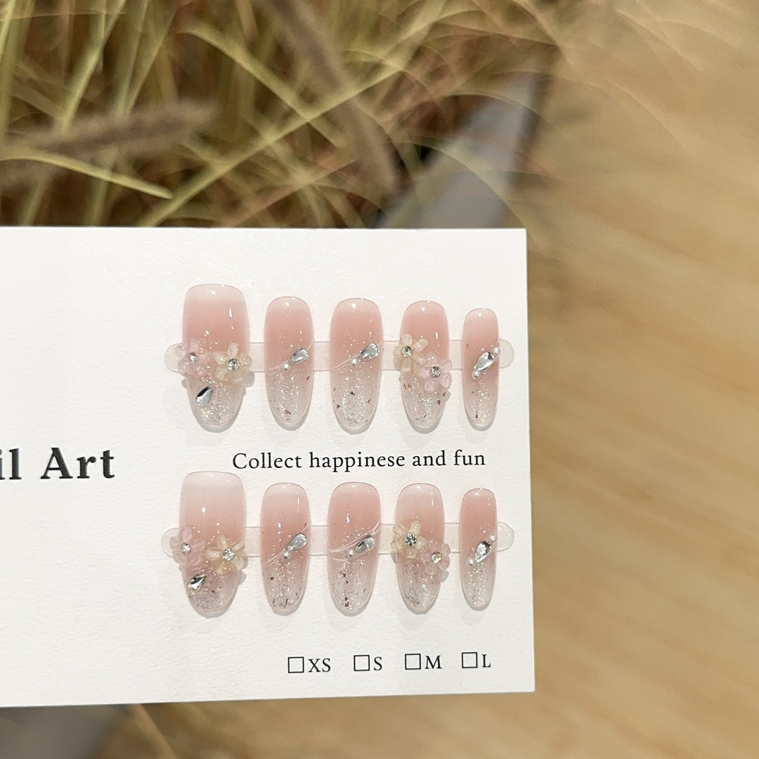Elegant Floral-Inspired Press-On Nail Art Set