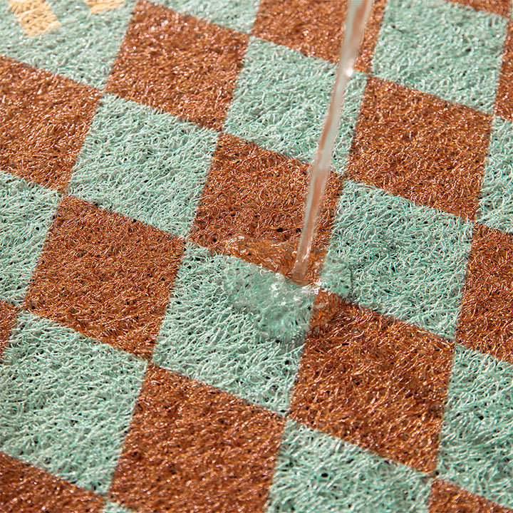 Non-slip coconut doormat with striped and diamond pattern
