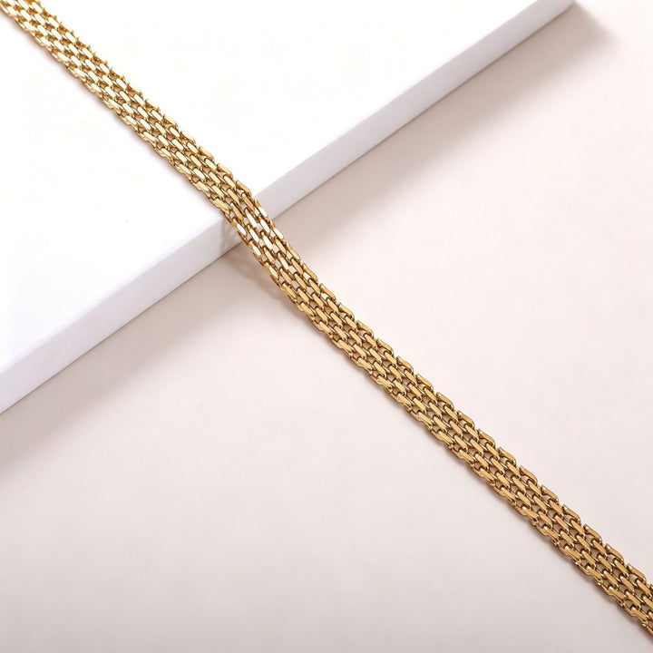 Luxe Interwoven Chain Necklace Stornfield