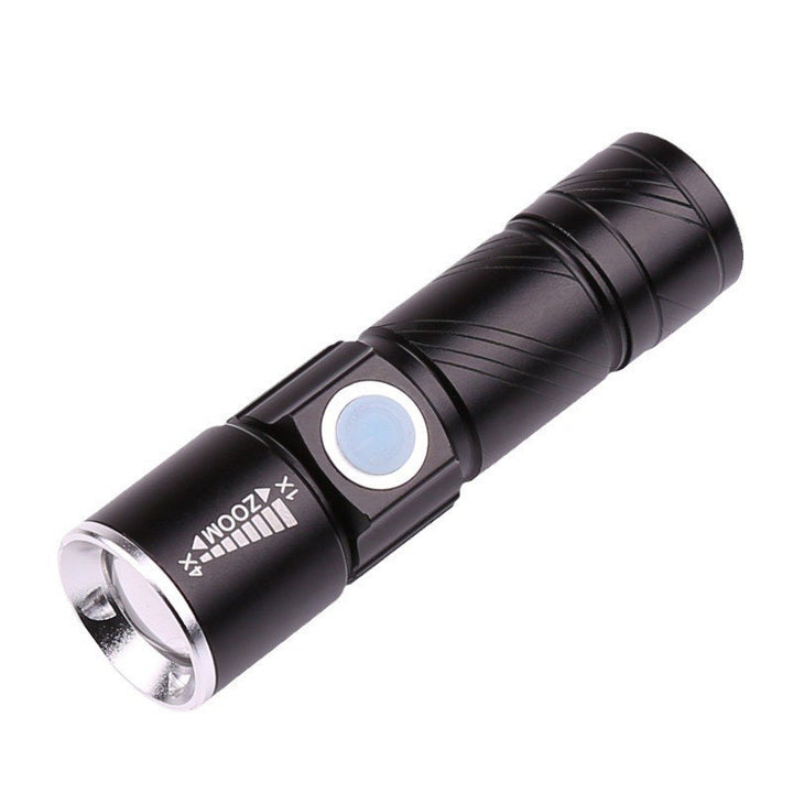 High-Intensity Zoomable Flashlight Stornfield