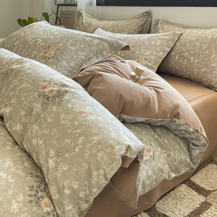 Whimsical Floral Print Duvet Cover Set