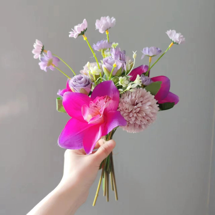 Elegant Floral Bridal Bouquet