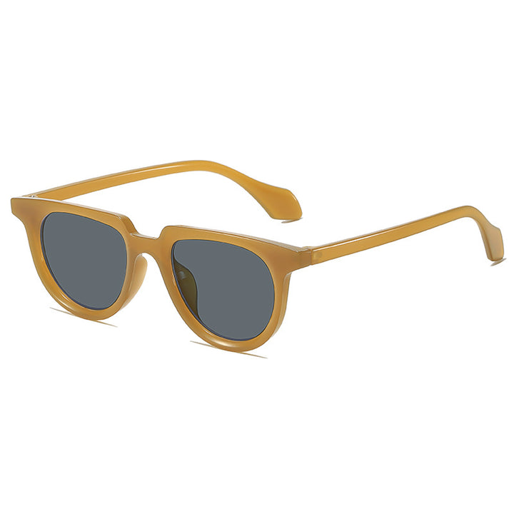 Retro-Inspired Clear Frame Sunglasses Stornfield
