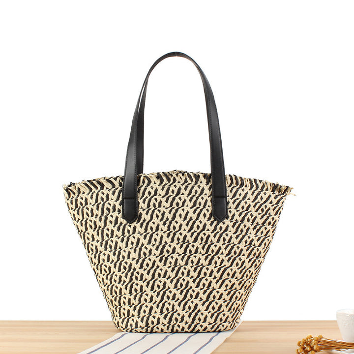 Elegant Basket Bag with Fine Pattern Stornfield