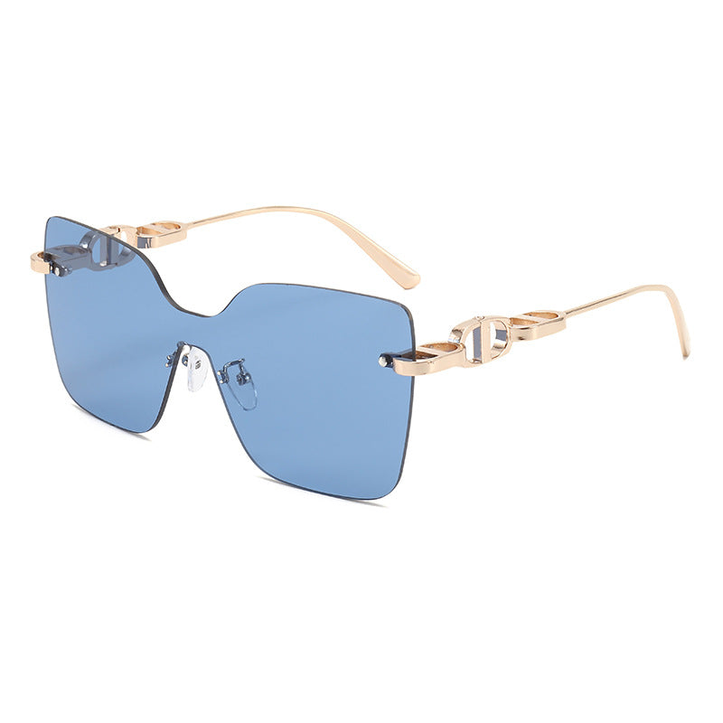 Ladies elegant oversized sunglasses with fashionable frame and UV protection Stornfield