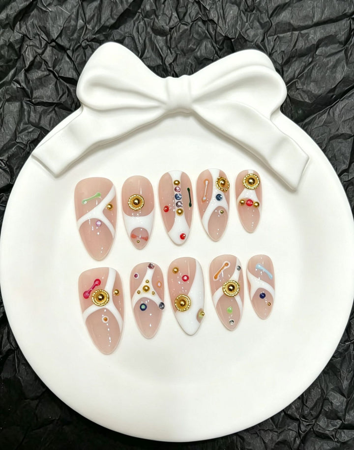 Decorative Artful Press-On Nail Set