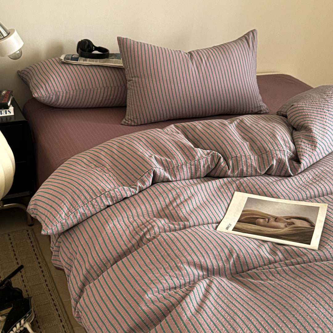 Striped Textured Bedding Set