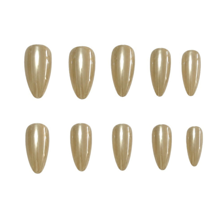 Trendy and Shiny Artificial Nails Stornfield