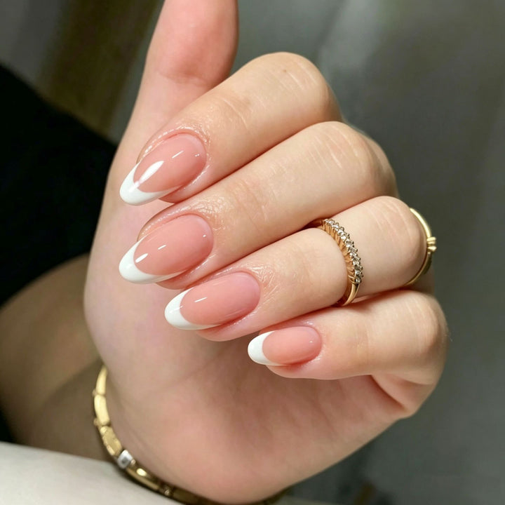 Elegant Press-On Nail Tips with Decorative Bow Stornfield