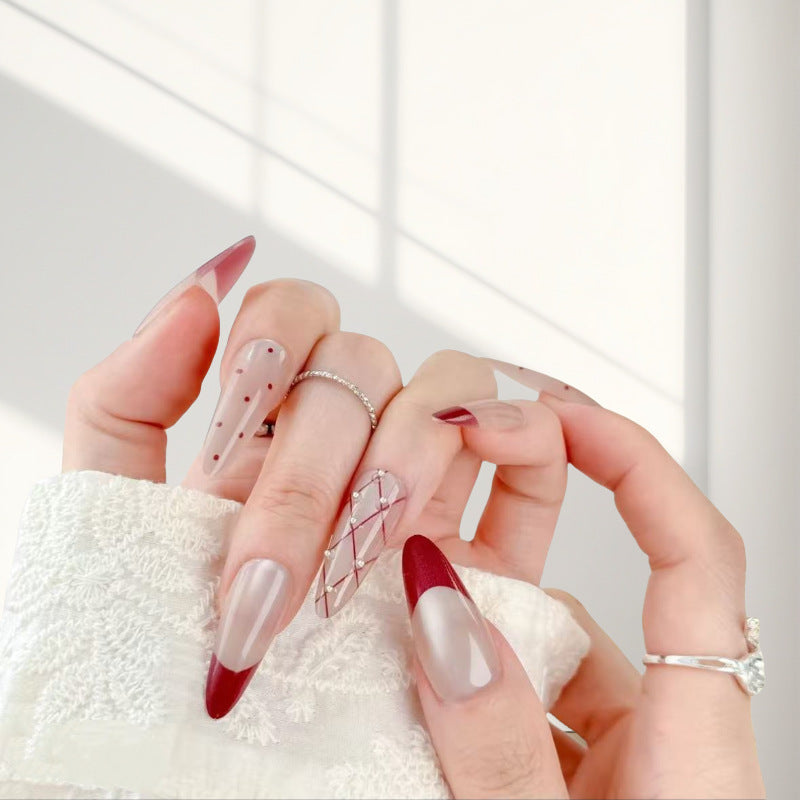 Elegant Artificial Nail Set with Stylish Red Accents Stornfield