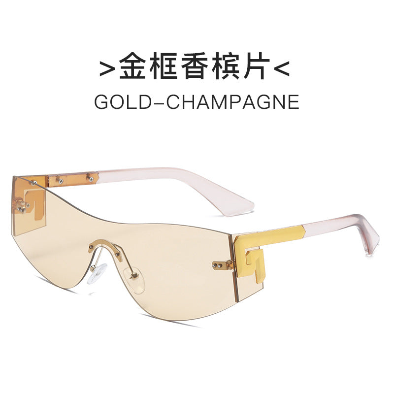 Women's futuristic oversized sunglasses with striking design Stornfield