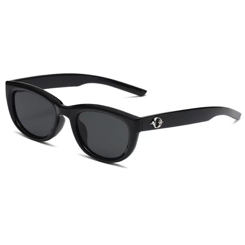 Elegant Vintage Inspired Cat Eye Sunglasses Stornfield