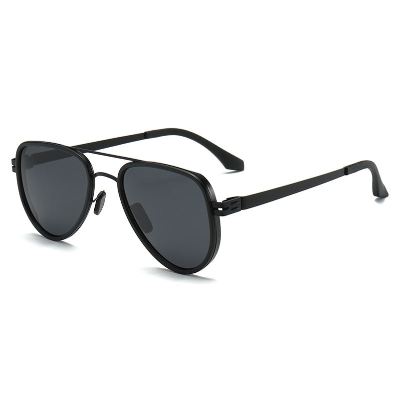 Women Aviator Sunglasses with robust metal frame and polarized lenses Stornfield
