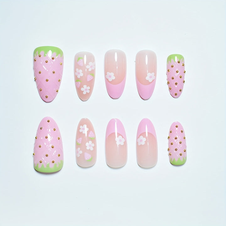 Artistic Kiss-Themed Press-On Nail Art Stornfield