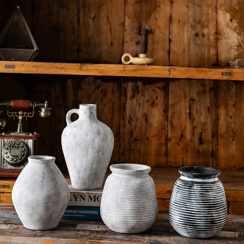 Decorative ceramic vase Stornfield