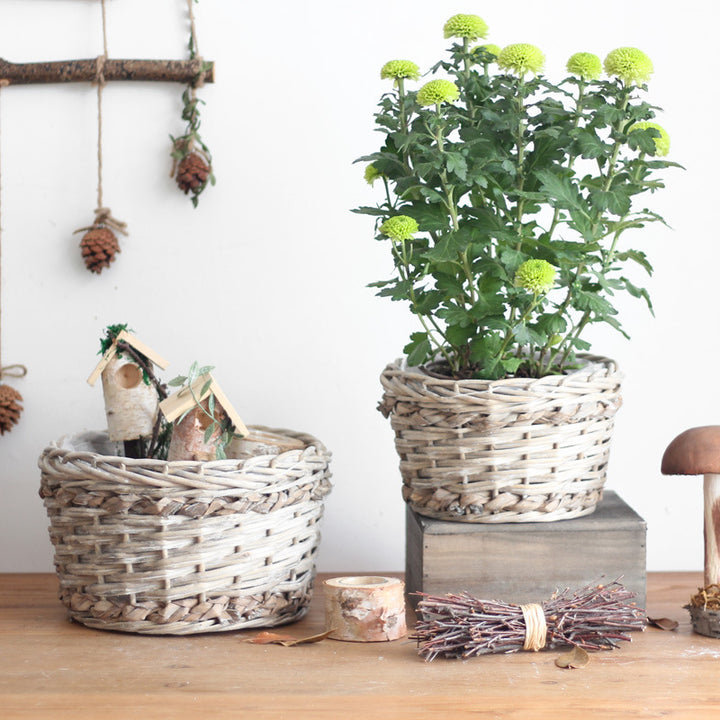 Rustic storage basket made of natural material Stornfield
