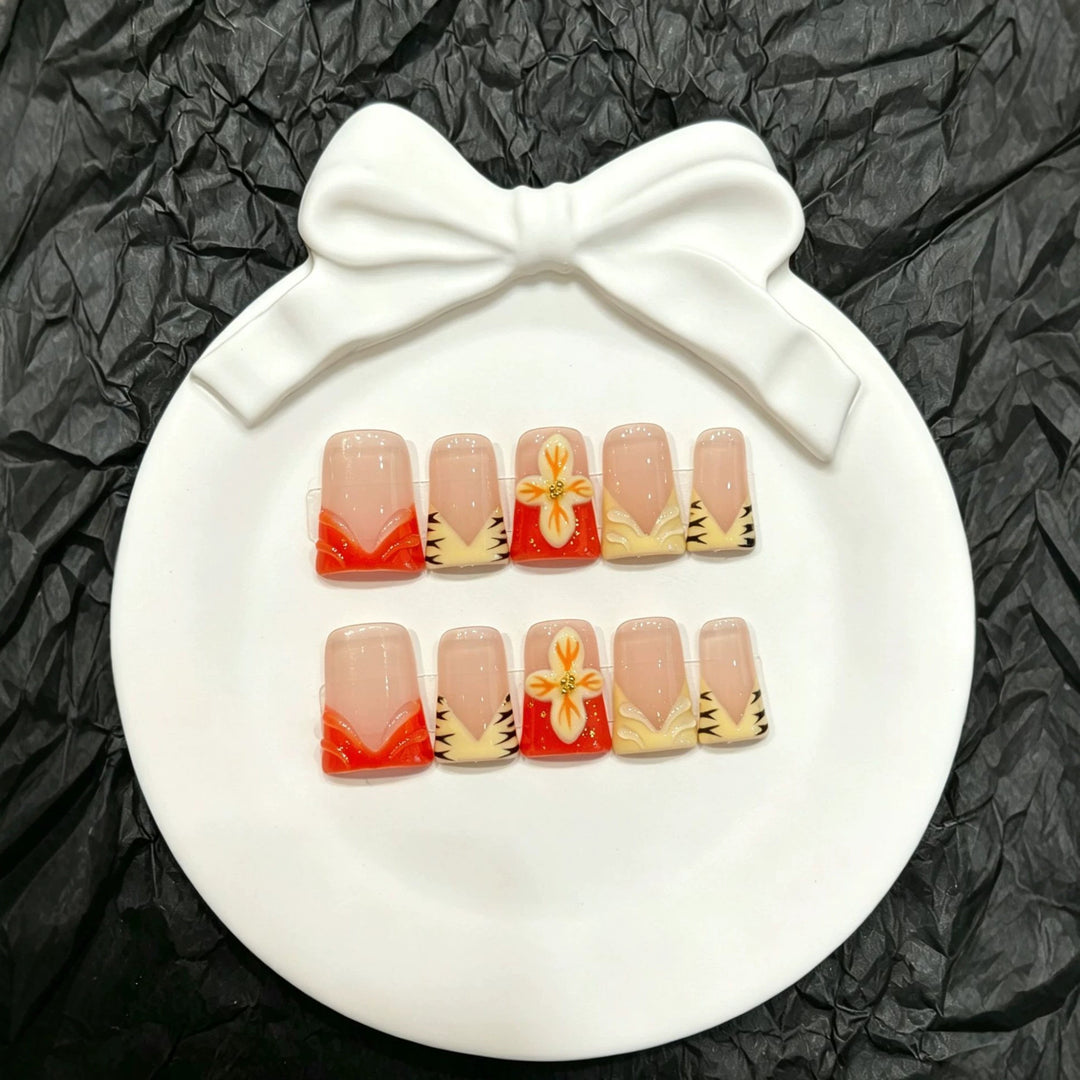Decorative Artistry Press-On Nail Set