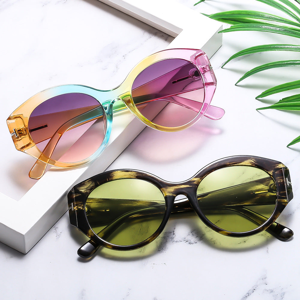 Ladies Cat-Eye Sunglasses with extravagant frame and UV protection Stornfield
