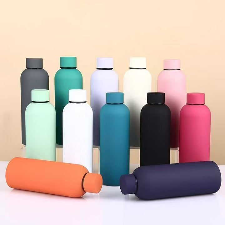 Unisex nan vacuum-insulated stainless steel drinking bottle with soft-touch surface and leak-proof screw cap Stornfield