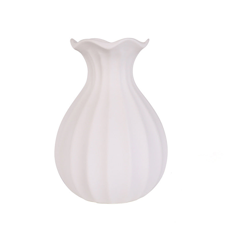 Textured Ceramic Flower Vase Stornfeild
