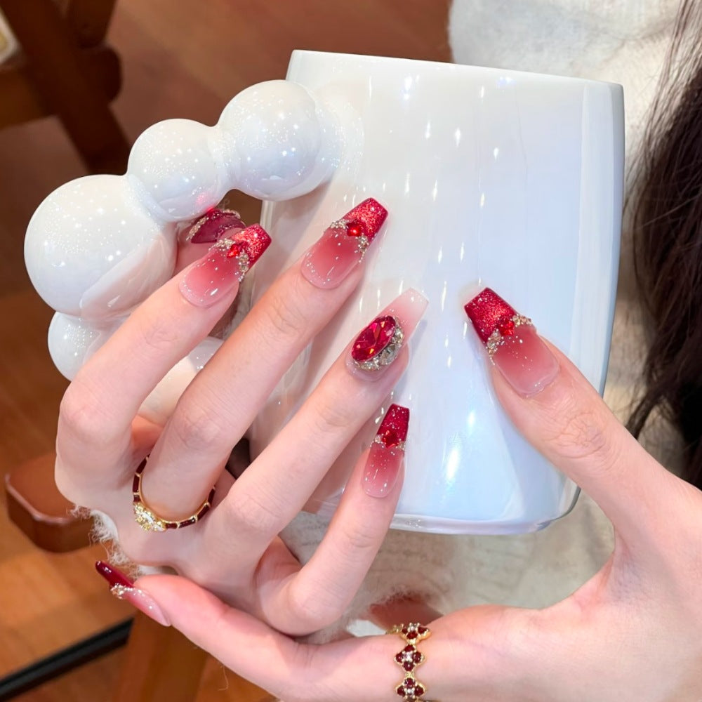 Glamorous Press-On Nail Art Set with Rhinestone Accents Stornfield