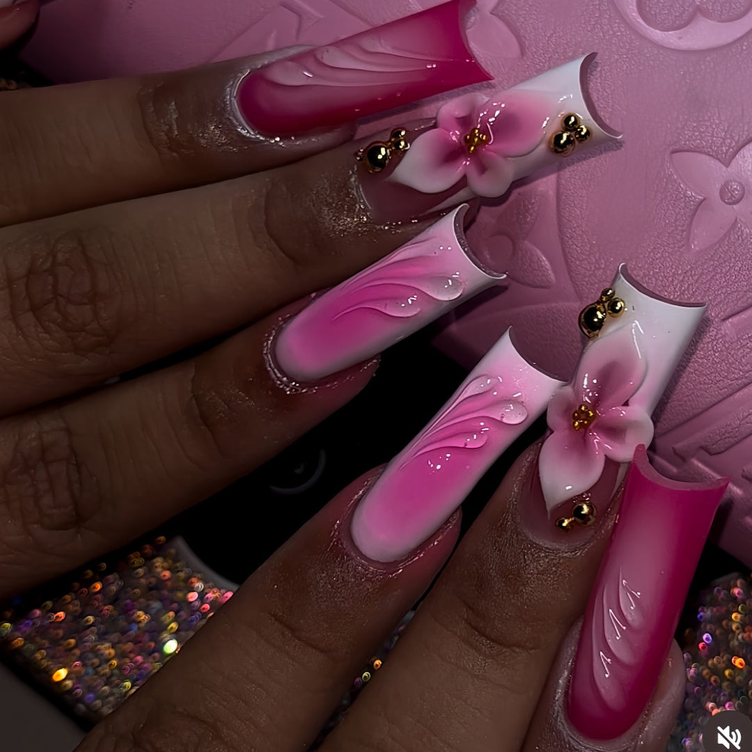Decorative Floral Press-On Nail Extensions Stornfield
